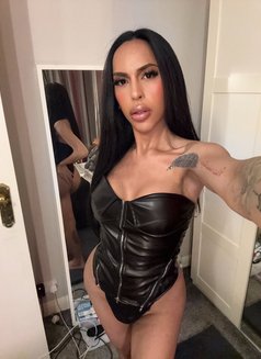 Versatile Hardfucker For Cumslut/Couple - Acompañantes transexual in London Photo 30 of 30