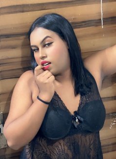 VERSATILE LADYBOY AKSHARA AVAILABLE - Transsexual escort in New Delhi Photo 9 of 14