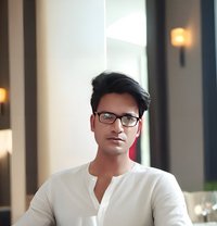 Passionate Male Escort for Women - Acompañantes masculino in Kolkata