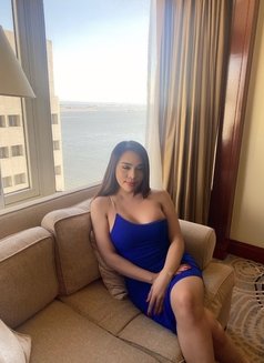 Versatile Meet and Camshow - Transsexual escort in Manila Photo 23 of 28