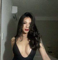 Top/Bottom (gfe)TsBecca - Acompañantes transexual in Ho Chi Minh City Photo 1 of 29