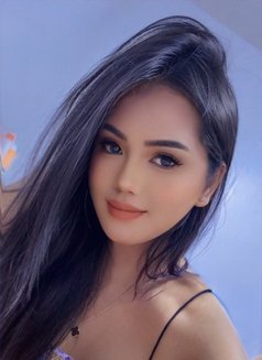 Versatile Ts Best GFE - Transsexual escort in Bangkok Photo 15 of 15