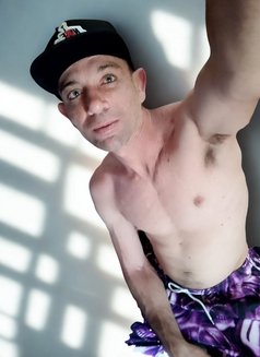 Versatile Vixen - Acompañantes masculino in Cape Town Photo 2 of 3