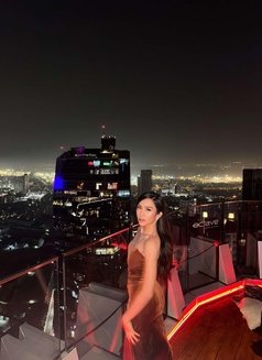 Verse Sentual Goddess - Transsexual escort in Bangkok Photo 24 of 24