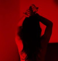 MONSTER DICK ALIYA ROY - Transsexual escort in Bangalore