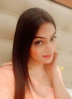 Verstile Priya - Transsexual escort in Jaipur Photo 3 of 27