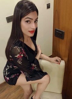 Verstile Priya - Transsexual escort in Bangalore Photo 23 of 27