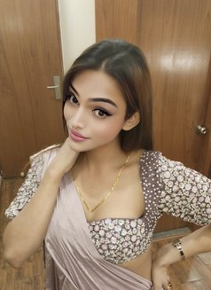Verstile Priya - Transsexual escort in Bangalore Photo 27 of 30