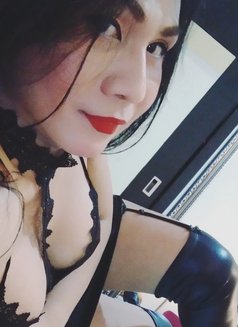 VerstileTOP XL SexyTiffany - Transsexual escort in Jakarta Photo 27 of 30