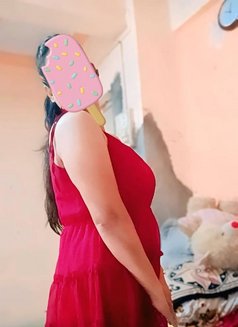 Very Blonde & Erotic Genuine Escort Serv - puta in Pune Photo 2 of 2