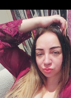 Very Hot Service - escort in Riyadh Photo 3 of 3