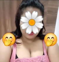 (VERY PRIVACY GIRL)🫦BHAVNA🥀 MEET & CAM - escort in New Delhi Photo 19 of 20