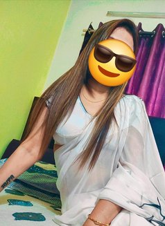 VERY 🌶PRIVACY 🪆HOUSEWIFE 🫦PRAGYA - escort in New Delhi Photo 11 of 13