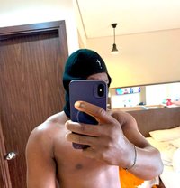 Veryhuge - Acompañantes masculino in Jakarta