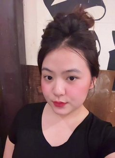 Vesa - escort in Mumbai Photo 2 of 3