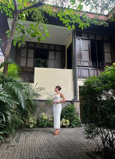 Vessa - escort in Manila Photo 4 of 7