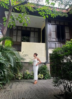 Vessa - escort in Manila Photo 5 of 7