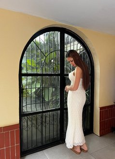 Vessa - escort in Manila Photo 6 of 7