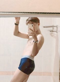 Vexen Sam Young Boy 22 - Male escort in Johor Bahru Photo 17 of 18
