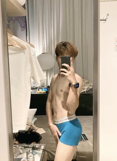 Vexen Sam Young Boy 22 - Male escort in Johor Bahru Photo 16 of 18