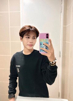 Vexen Sam Young Boy - Male escort in Kuala Lumpur Photo 6 of 16