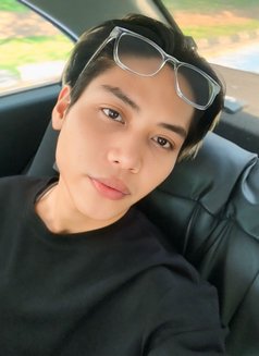 Vexen Sam Young Boy - Male escort in Kuala Lumpur Photo 16 of 16
