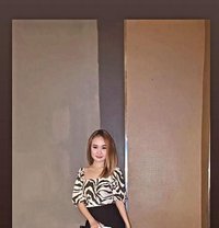 Vhania - escort in Bali