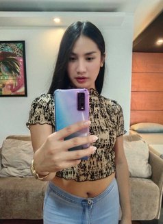 Vhodka - Acompañantes transexual in Manila Photo 1 of 1