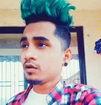 Vi Cke - Male escort in Mumbai
