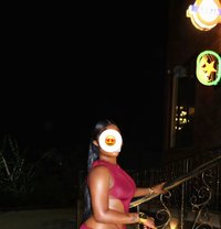 Vi Kresh - puta in Lomé