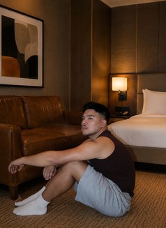 Vi Pwith Lee - Acompañantes masculino in Shanghai Photo 2 of 9