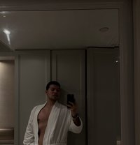 Vi Pwith Lee - Male escort in Shanghai