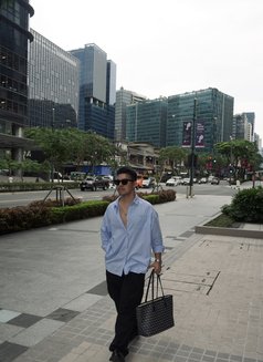 Vi Pwith Lee - Acompañantes masculino in Shanghai Photo 5 of 9