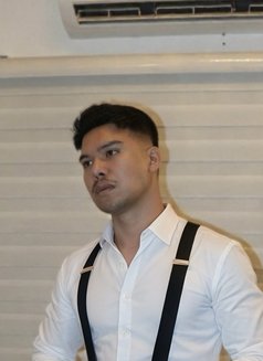 Vi Pwith Lee - Acompañantes masculino in Shanghai Photo 8 of 9