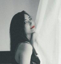 Vi Vi Yamasaki - escort in Osaka