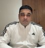 Vishal - Acompañante masculino in New Delhi Photo 1 of 5