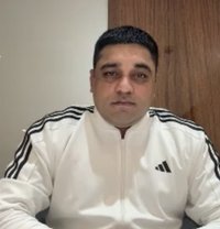Vishal - Male companion in New Delhi