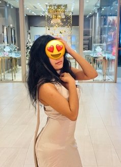 Viana - escort agency in Colombo Photo 10 of 12