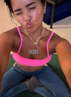 Vianca - escort in Manila Photo 4 of 5