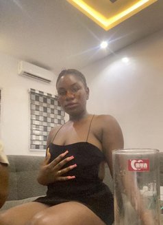 Vibe Ass - puta in Lagos, Nigeria Photo 7 of 7