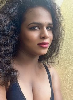 Vibha Shemale - Acompañantes transexual in Hyderabad Photo 1 of 4