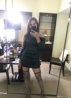 Vibrant Val - Acompañantes transexual in Taipei Photo 2 of 2