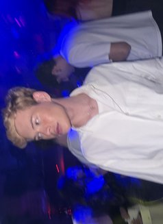 Vica_di - Male escort in Al Manama Photo 3 of 4