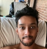 Vicarinatootoo - Male escort in Mumbai Photo 1 of 5