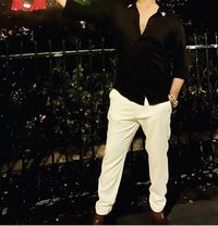 Vick - Male escort in New Delhi