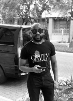 Vickery for the Mobile Spas - Acompañantes masculino in Nairobi Photo 4 of 8
