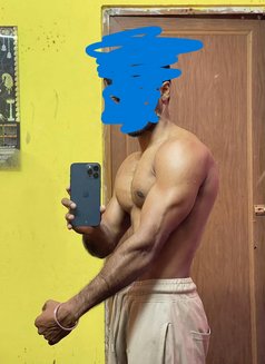 Vickey S - Male escort in Bangalore Photo 1 of 1