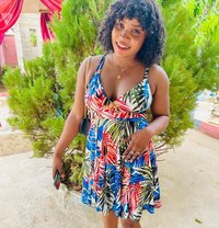 Vicky - escort in Şalālah