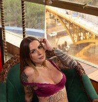 Vicky - puta in Paris