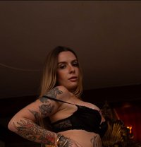 Vicky - puta in Paris